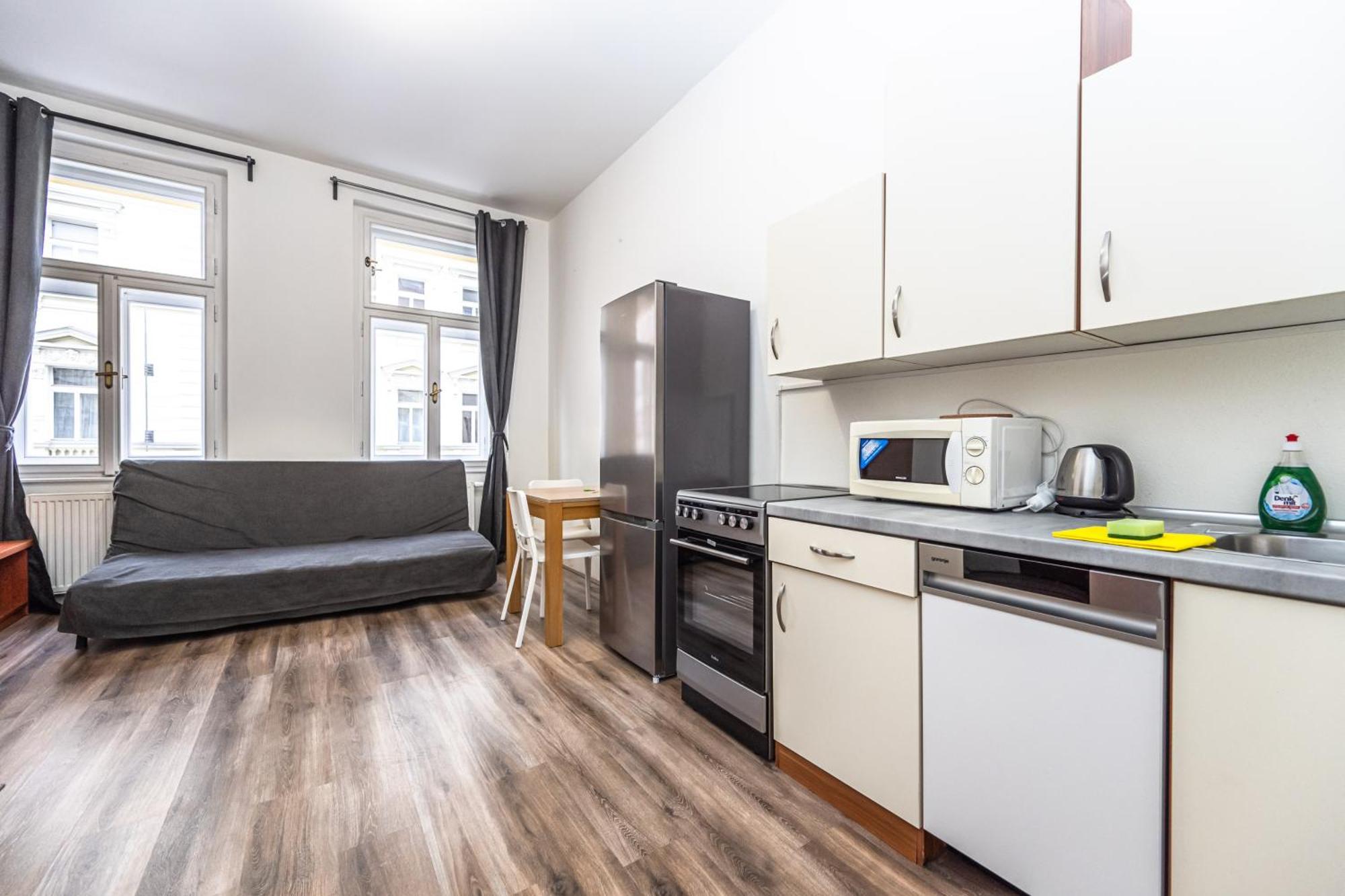 Apartments Kamenicka 23 Praga Zewnętrze zdjęcie