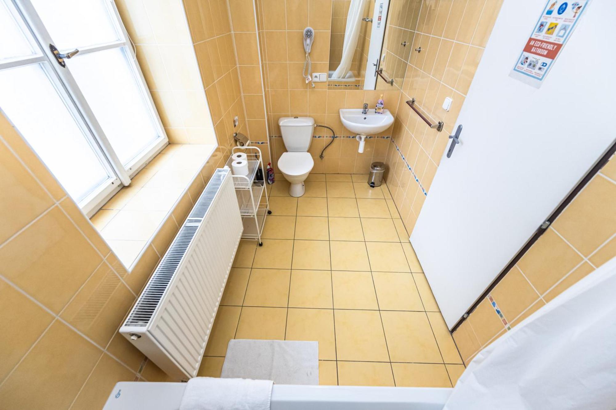Apartments Kamenicka 23 Praga Zewnętrze zdjęcie