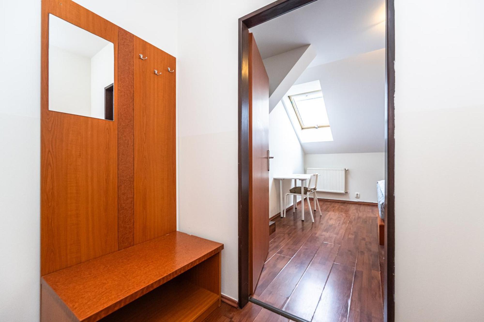 Apartments Kamenicka 23 Praga Zewnętrze zdjęcie
