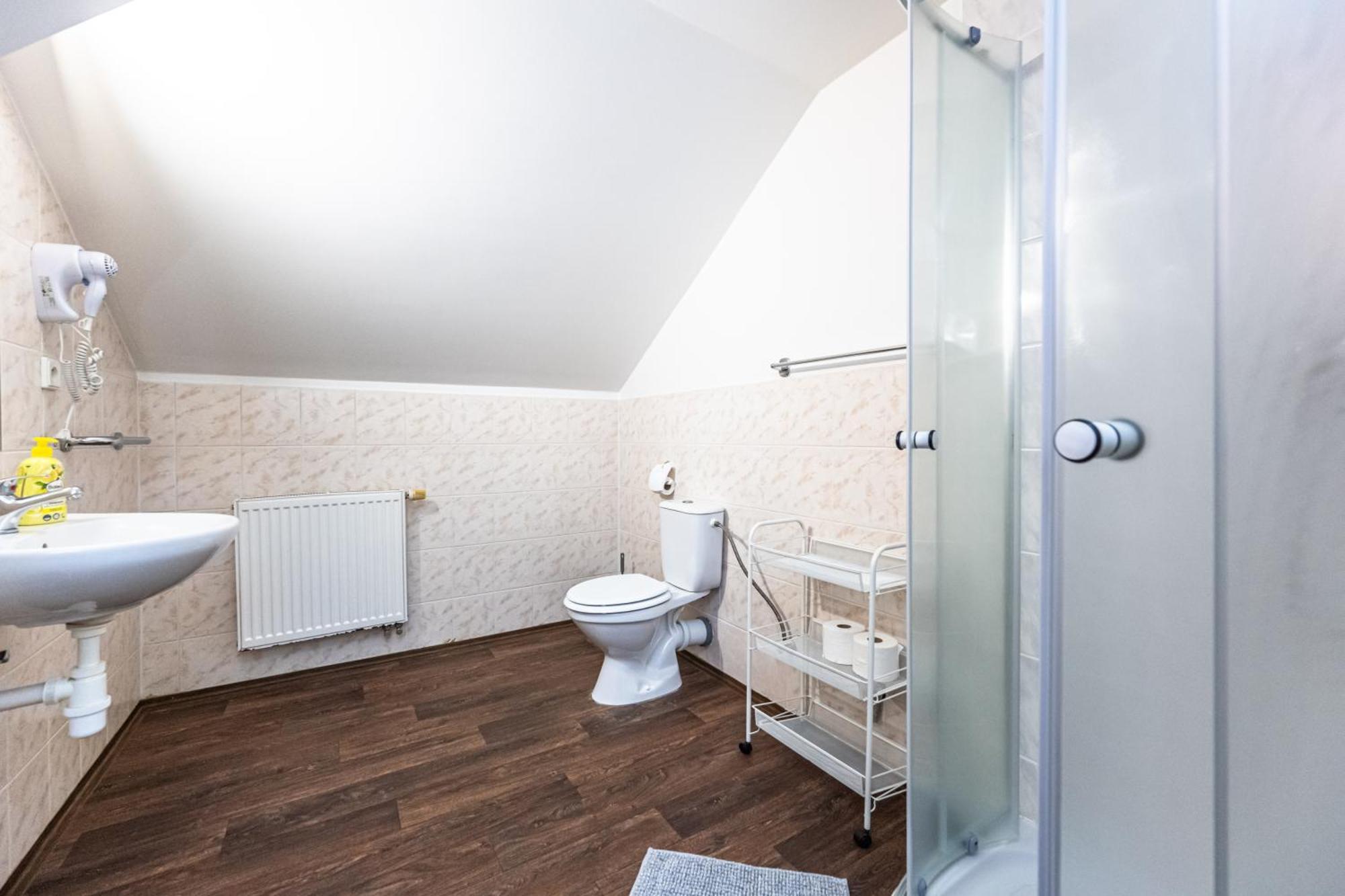 Apartments Kamenicka 23 Praga Zewnętrze zdjęcie